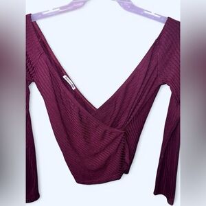 Burgundy long sleeve criss-cross reformation top size small